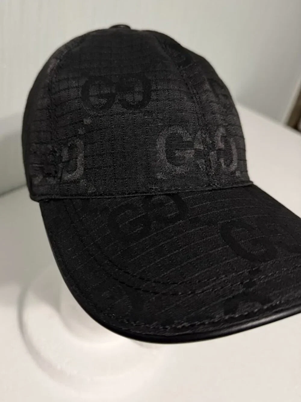 TUB black monogram